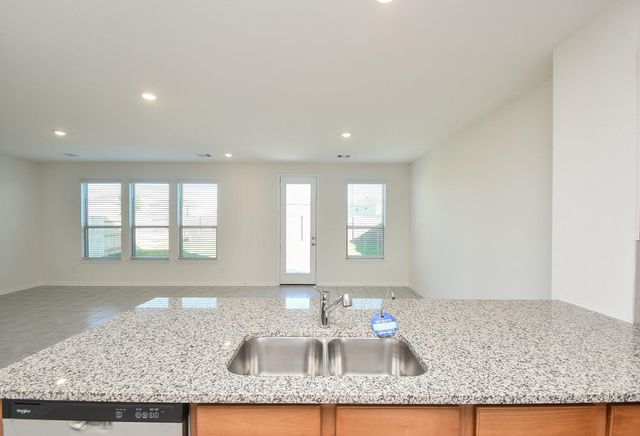 8138 Leisure Point Drive, Katy, TX 77433