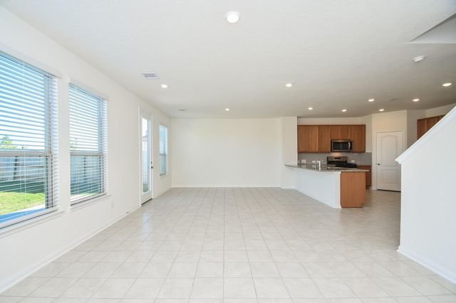8138 Leisure Point Drive, Katy, TX 77433