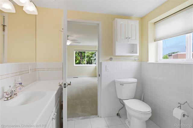 450 Oak Avenue 203, Birmingham, MI 48009