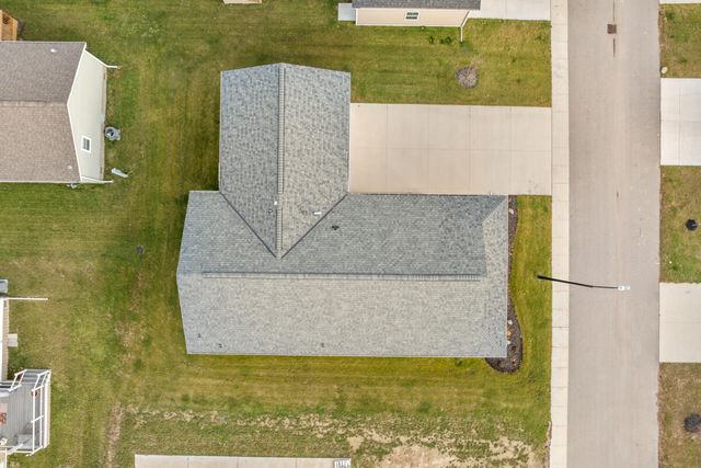 5221 Hollow Lane 170, Holland, MI 49423