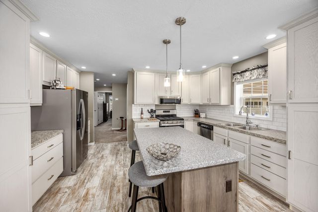 5221 Hollow Lane 170, Holland, MI 49423