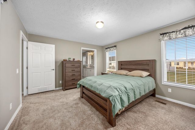5221 Hollow Lane 170, Holland, MI 49423