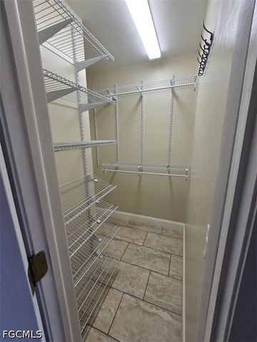 960 Hearty ST, North Fort Myers, FL 33903
