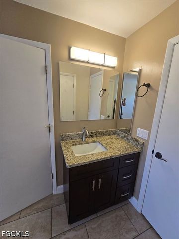 960 Hearty ST, North Fort Myers, FL 33903
