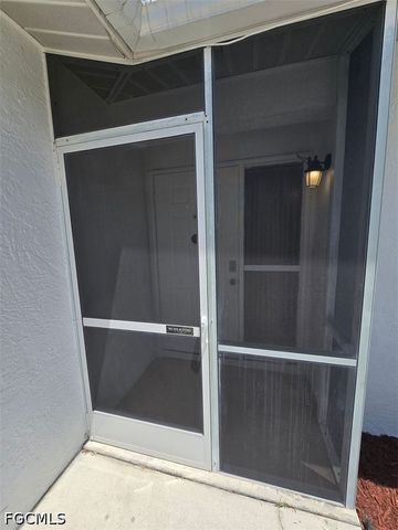 960 Hearty ST, North Fort Myers, FL 33903