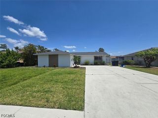 960 Hearty ST, North Fort Myers, FL 33903