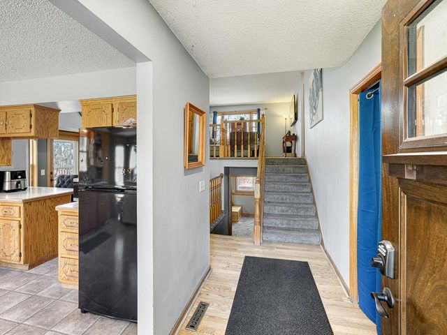 2695 196th Avenue NE, Cedar, MN 55011