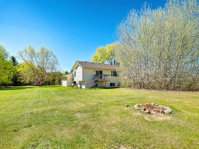 2695 196th Avenue NE, Cedar, MN 55011