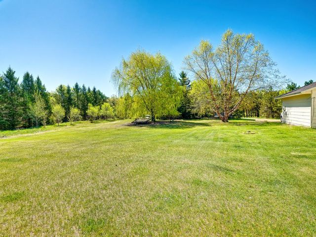 2695 196th Avenue NE, Cedar, MN 55011