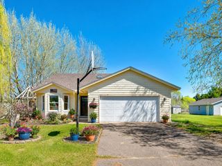 2695 196th Avenue NE, Cedar, MN 55011