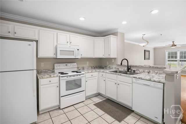 600 Mitchell Bridge Road 15, Athens, GA 30606