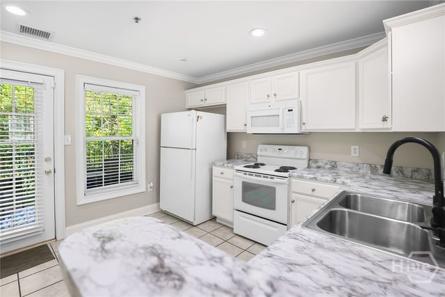600 Mitchell Bridge Road 15, Athens, GA 30606