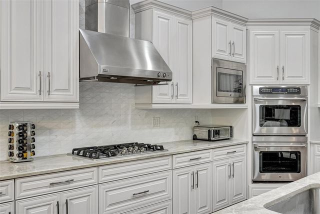 13721 PALAZZO TERRACE, Bradenton, FL 34211