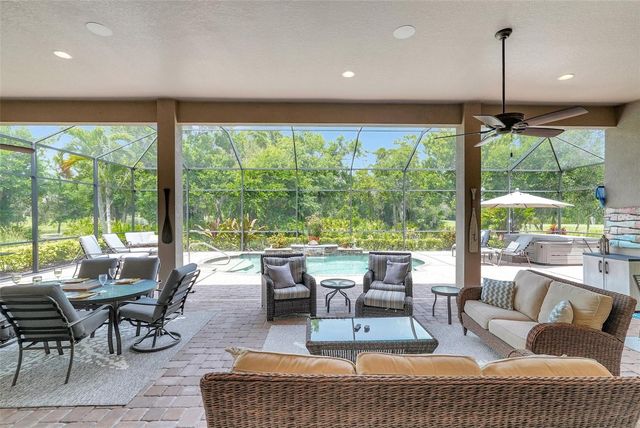 13721 PALAZZO TERRACE, Bradenton, FL 34211