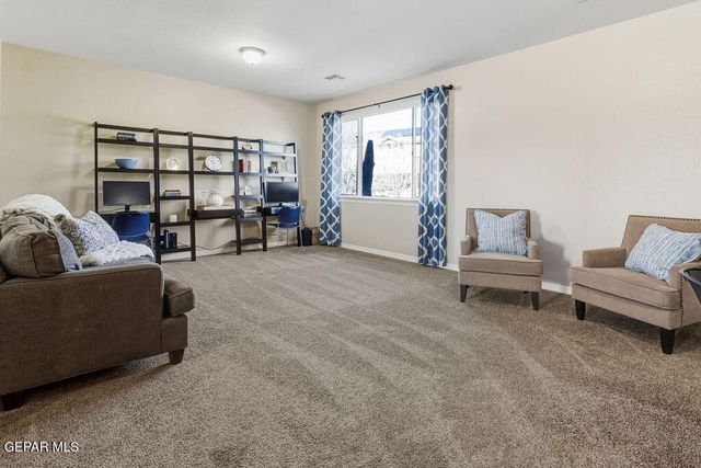 505 VALLEY PLUM Avenue, El Paso, TX 79932