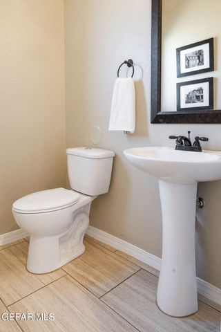 505 VALLEY PLUM Avenue, El Paso, TX 79932