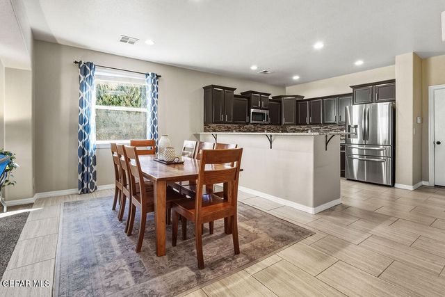 505 VALLEY PLUM Avenue, El Paso, TX 79932