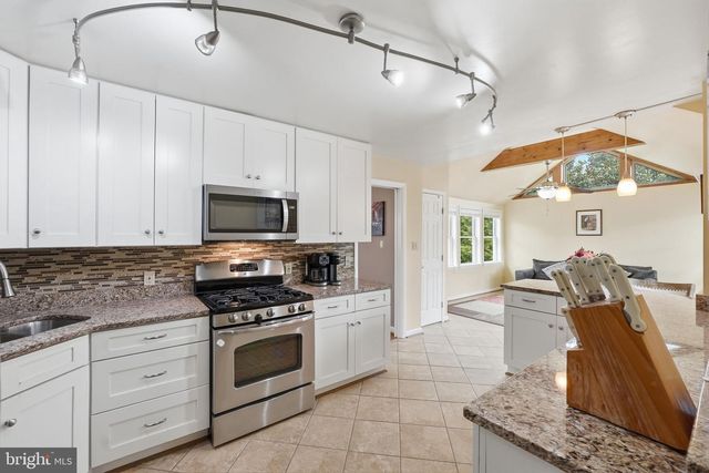 1919 YOUNGBLOOD ST, Mclean, VA 22101