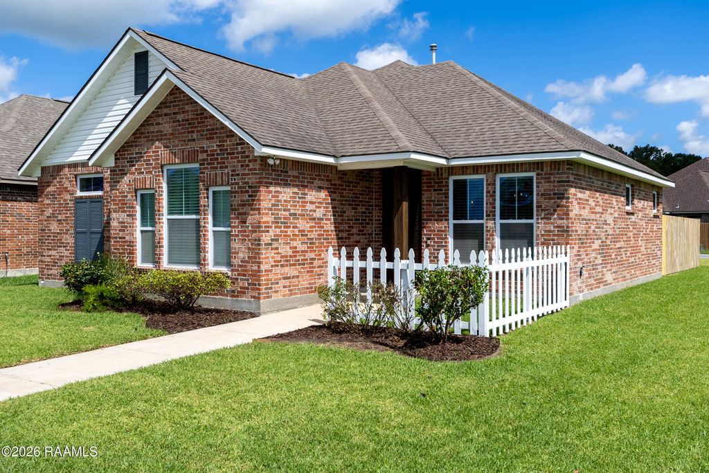 152 Opelousas Boulevard, Opelousas, LA 70570