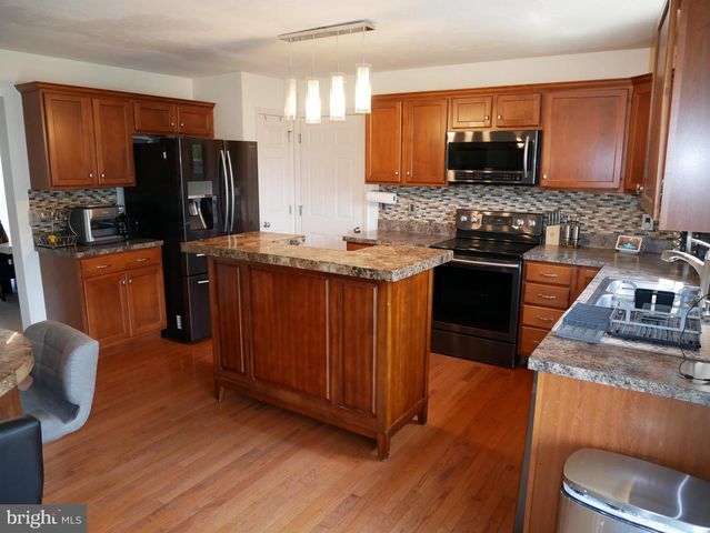14732 CEDARBROOK DRIVE, Greencastle, PA 17225
