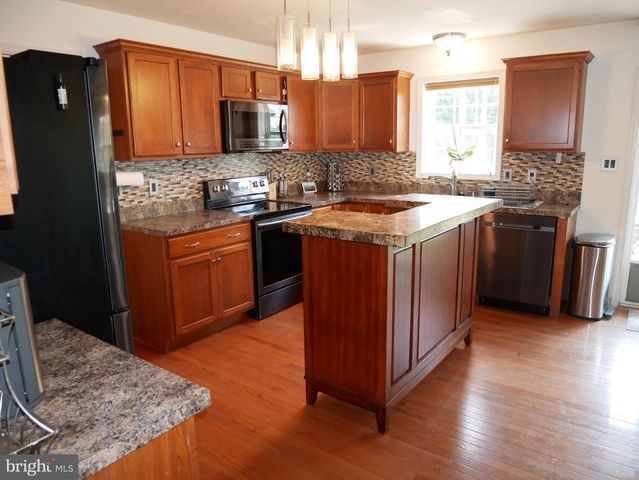 14732 CEDARBROOK DRIVE, Greencastle, PA 17225
