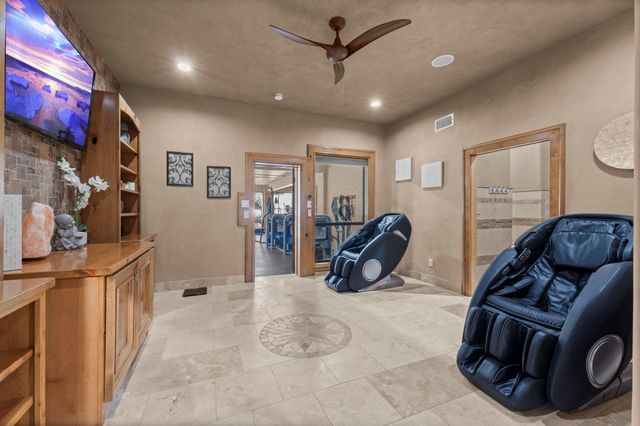 40 La Jolla Circle, Montgomery, TX 77356