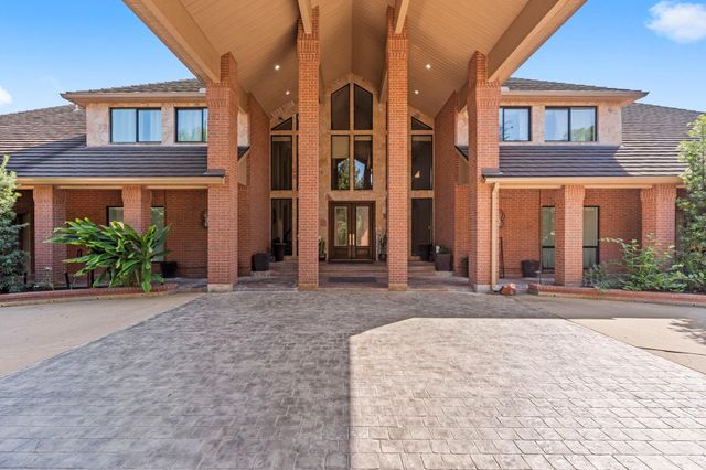 40 La Jolla Circle, Montgomery, TX 77356