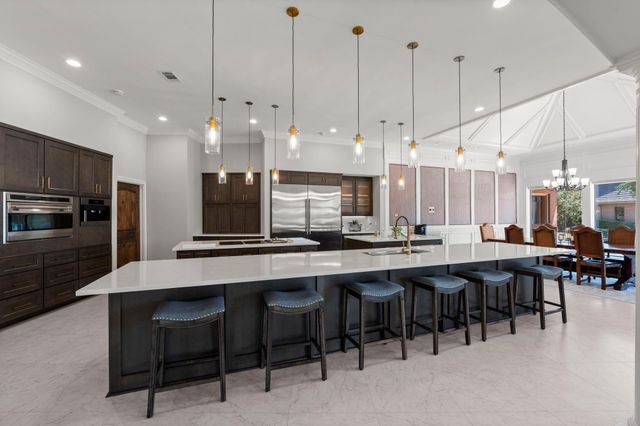 40 La Jolla Circle, Montgomery, TX 77356