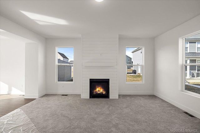 1720 W 12 Mile Road, Royal Oak, MI 48073