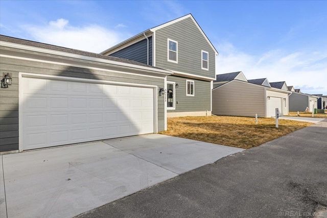 1720 W 12 Mile Road, Royal Oak, MI 48073