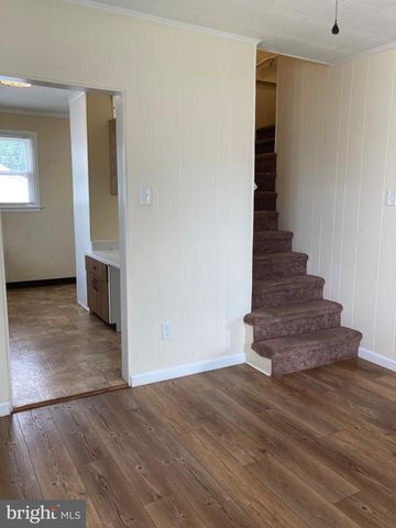 1607 LESLIE RD, Dundalk, MD 21222