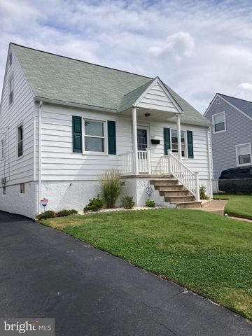 1607 LESLIE RD, Dundalk, MD 21222