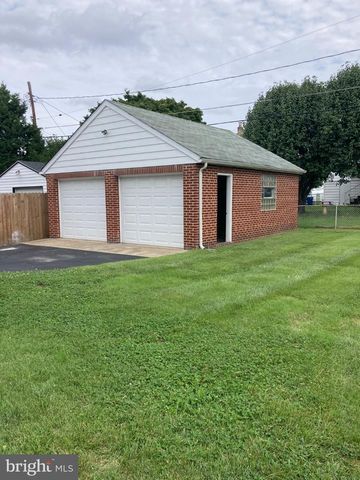 1607 LESLIE RD, Dundalk, MD 21222