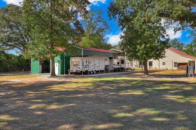 4886 Charleston Highway, Williston, SC 29853