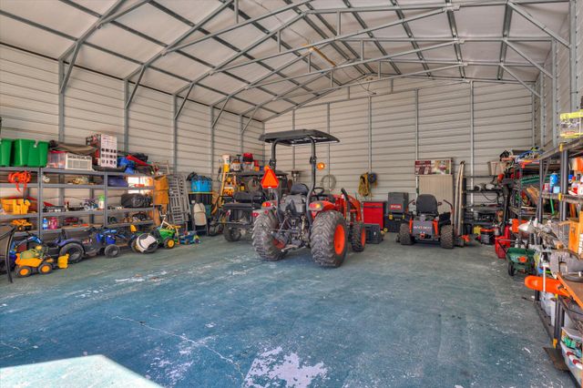 4886 Charleston Highway, Williston, SC 29853