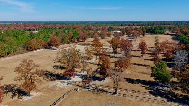 4886 Charleston Highway, Williston, SC 29853