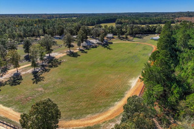 4886 Charleston Highway, Williston, SC 29853