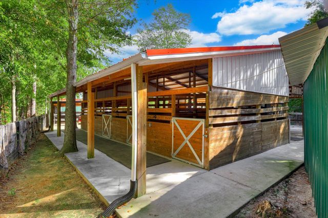 4886 Charleston Highway, Williston, SC 29853