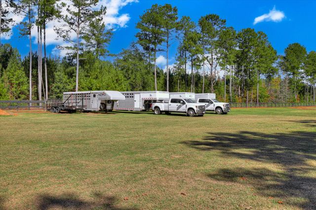 4886 Charleston Highway, Williston, SC 29853