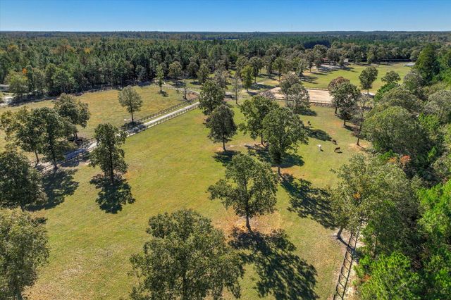 4886 Charleston Highway, Williston, SC 29853