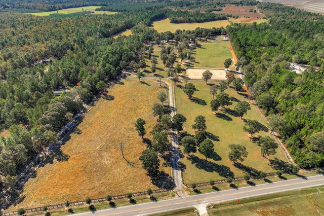 4886 Charleston Highway, Williston, SC 29853