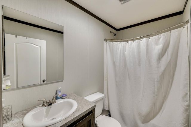 4886 Charleston Highway, Williston, SC 29853