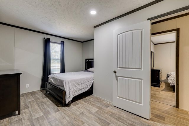 4886 Charleston Highway, Williston, SC 29853