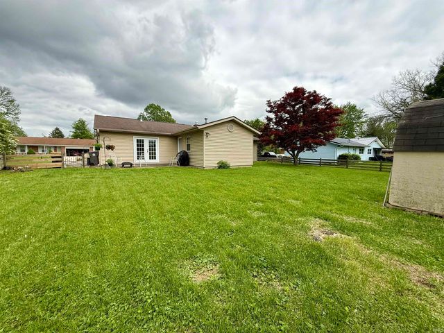 750 S Parkway Drive, Bloomington, IN 47403