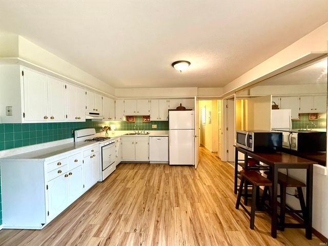 750 S Parkway Drive, Bloomington, IN 47403