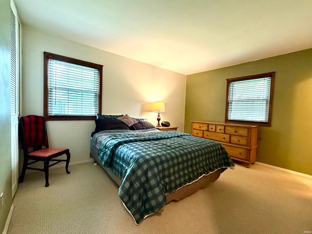 750 S Parkway Drive, Bloomington, IN 47403