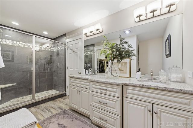 1415 S 4th Street, St. Charles, IL 60174