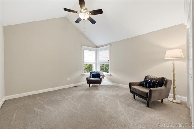 1415 S 4th Street, St. Charles, IL 60174