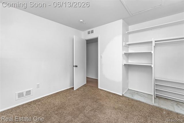 4718 Roosevelt Boulevard, Dearborn Heights, MI 48125