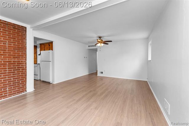 4718 Roosevelt Boulevard, Dearborn Heights, MI 48125